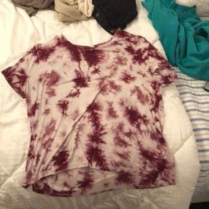 Maroon and white tie dye t shirt